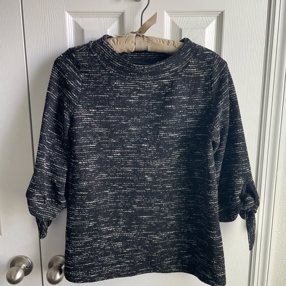Women's Black and White Sweater